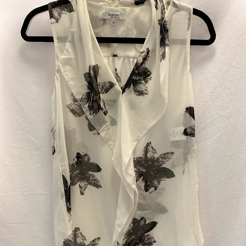 Babaton (Aritzia) blouse - size xs - never worn